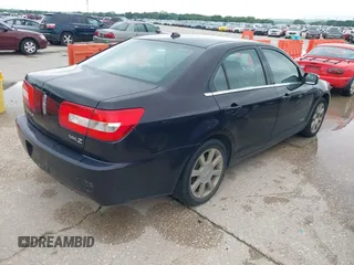 2007 Lincoln MKZ with VIN 3LNHM26T57R609904, listed as a IAAI auction lot 42118327 with 85,415 mi miles. Bid and sale history available at carsss.com. Image 4.