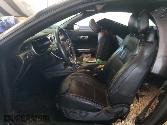2021 Ford Mustang GT Premium z VIN 1FATP8FF4M5136486, wystawiony jako Copart lot #63325035 z przebiegiem 34 873 mil mil oraz Szkoda całkowita • Salvage title. Historia ofert i sprzedaży dostępna na DreamBid. Obrazek 7.