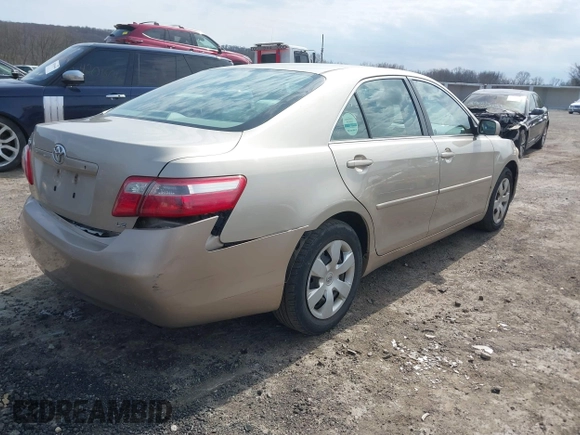 2007 Toyota Camry CE with VIN 4T1BE46K97U714878, listed as a IAAI auction lot 42002509 with 118,118 mi miles and . Bid and sale history available at DreamBid. Image 4.