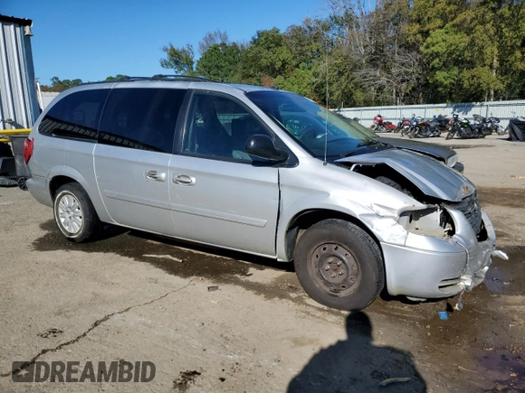 2006 Chrysler Town & Country LWB LX with VIN 2A4GP44R06R904627, listed as a Copart auction lot 80563714 with 236,612 mi miles and Salvage Title. Bid and sale history available at carsss.com. Image 4.