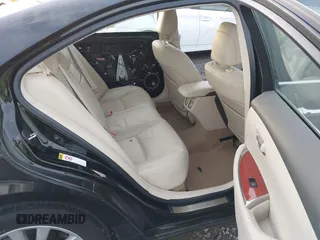 2010 Lexus ES 330 with VIN JTHBK1EG3A2410259, listed as a IAAI auction lot 41408397 with 59,198 mi miles and . Bid and sale history available at DreamBid. Image 8.