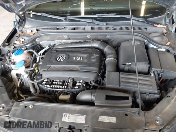 2014 Volkswagen Jetta SEL z VIN 3VWL17AJ8EM388218, wystawiony jako IAAI lot #41862353 z przebiegiem 140 514 mil mil oraz . Historia ofert i sprzedaży dostępna na DreamBid. Obrazek 10.