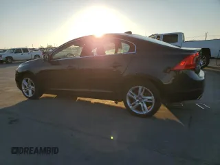 2015 Volvo S60 T5 Platinum with VIN YV1612TM1F1361171, listed as a Copart auction lot 36642793 with 58,929 mi miles. Bid and sale history available at carsss.com. Image 2.