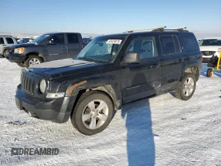 2013 Jeep Patriot Sport with VIN 1C4NJRBB6DD108577, listed as a Copart auction lot 42424875 with 166,392 mi miles and Salvage Title. Bid and sale history available at carsss.com. Image 1.