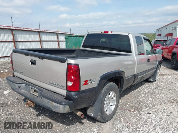 2004 Chevrolet Silverado 1500 Z71 with VIN 1GCEK19T64Z283606, listed as a IAAI auction lot 41996308 with 203,217 mi miles and . Bid and sale history available at DreamBid. Image 4.