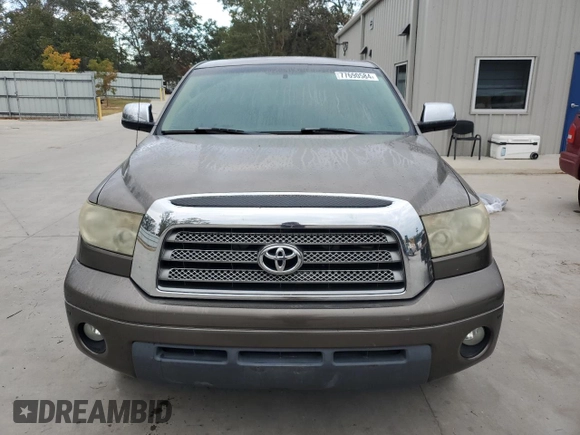 2007 Toyota Tundra Limited z VIN 5TBEV58137S457418, wystawiony jako Copart lot #77690584 z przebiegiem 233 237 mil mil oraz Szkoda całkowita • Salvage title. Historia ofert i sprzedaży dostępna na DreamBid. Obrazek 5.
