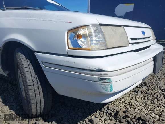 1993 Ford Tempo z VIN 1FAPP36X7PK153107, wystawiony jako IAAI lot #41867198 z przebiegiem 9 377 mil mil oraz . Historia ofert i sprzedaży dostępna na DreamBid. Obrazek 6.