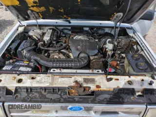 1992 Ford Explorer Eddie Bauer with VIN 1FMDU34X2NUE11927, listed as a Copart auction lot 52094875 with 53,449 mi miles and Salvage title. Bid and sale history available at DreamBid. Image 11.