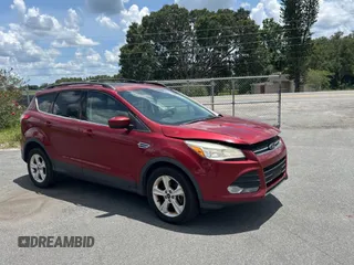 2013 Ford Escape SE с VIN 1FMCU9G95DUD25554, выставлен на аукционе Copart как лот 60899985 с пробегом Не указан миль и Чистый • Clean title. История ставок и продаж доступна на DreamBid. Изображение 1.