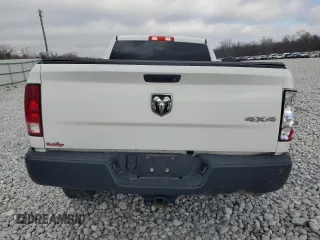 2018 Ram 1500 Tradesman с VIN 3C6JR7AG6JG196075, выставлен на аукционе Copart как лот 82957264 с пробегом 62 677 миль миль и Списание • Salvage title. История ставок и продаж доступна на DreamBid. Изображение 6.