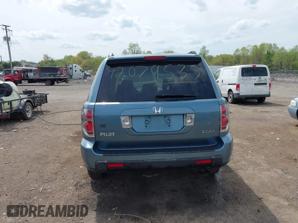 2007 Honda Pilot EX with VIN 5FNYF18447B008645, listed as a IAAI auction lot 42079535 with 233,187 mi miles. Bid and sale history available at carsss.com. Image 16.