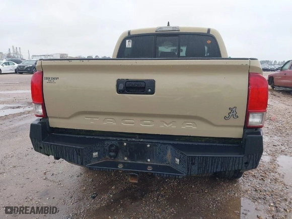 2016 Toyota Tacoma SR with VIN 5TFCZ5ANXGX012426, listed as a IAAI auction lot 41607566 with 128,967 mi miles. Bid and sale history available at carsss.com. Image 16.