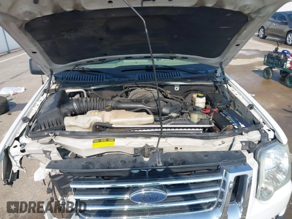2007 Ford Explorer Sport Trac XLT with VIN 1FMEU51897UA51569, listed as a IAAI auction lot 42383925 with 175,114 mi miles and . Bid and sale history available at DreamBid. Image 10.