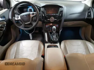 2013 Ford Focus Electric with VIN 1FADP3R43DL263548, listed as a Copart auction lot 85517014 with 74,398 mi miles and Clean title. Bid and sale history available at DreamBid. Image 8.