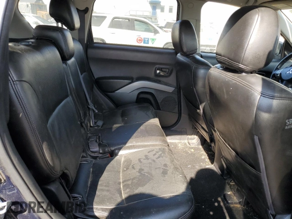 2010 Mitsubishi Outlander z VIN JA4AT2AWXAZ606259, wystawiony jako Copart lot #65532304 z przebiegiem 256 081 mil mil oraz Szkoda całkowita • Salvage title. Historia ofert i sprzedaży dostępna na DreamBid. Obrazek 10.
