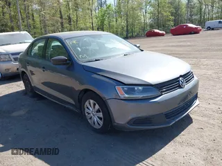 2011 Volkswagen Jetta Sedan S with VIN 3VW2K7AJ1BM380448, listed as a IAAI auction lot 42110979 with 113,418 mi miles. Bid and sale history available at carsss.com. Image 1.
