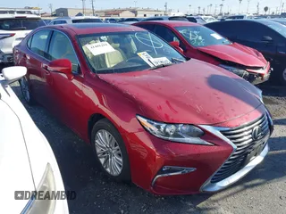 2016 Lexus ES 330 z VIN JTHBK1GG1G2229764, wystawiony jako IAAI lot #41401294 z przebiegiem 47 816 mil mil oraz . Historia ofert i sprzedaży dostępna na DreamBid. Obrazek 1.