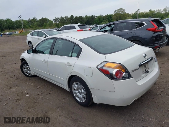 2012 Nissan Altima S z VIN 1N4AL2AP3CN517275, wystawiony jako IAAI lot #42345897 z przebiegiem 105 400 mil mil oraz . Historia ofert i sprzedaży dostępna na DreamBid. Obrazek 14.