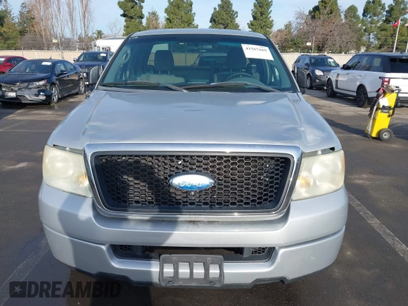 2005 Ford F-150 XL с VIN 1FTRF122X5NB96596, выставлен на аукционе IAAI как лот 41567669 с пробегом Не указан миль и . История ставок и продаж доступна на DreamBid. Изображение 6.