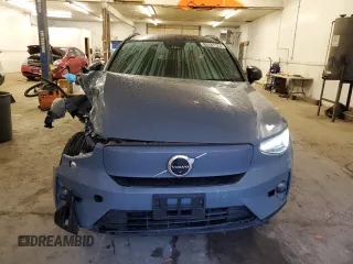 2023 Volvo XC40 Ultimate с VIN YV4ED3UM1P2029494, выставлен на аукционе Copart как лот 85141124 с пробегом 8 539 миль миль и Списание • Salvage title. История ставок и продаж доступна на DreamBid. Изображение 5.