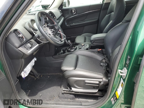 2020 MINI Countryman Cooper S with VIN WMZYX1C06L3L24945, listed as a Copart auction lot 61231204 with Not Provided miles and Salvage Title. Bid and sale history available at carsss.com. Image 7.