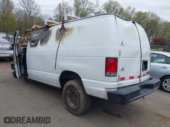2014 Ford Econoline Cargo Commercial with VIN 1FTNE2EW7EDA55450, listed as a IAAI auction lot 39311585 with Not Provided miles and . Bid and sale history available at carsss.com. Image 3.