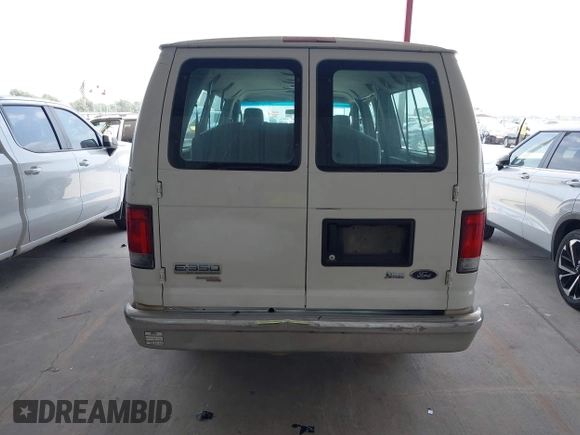 2011 Ford Econoline Passenger XL z VIN 1FBSS3BL9BDA52335, wystawiony jako IAAI lot #42248296 z przebiegiem 109 251 mil mil oraz . Historia ofert i sprzedaży dostępna na DreamBid. Obrazek 16.
