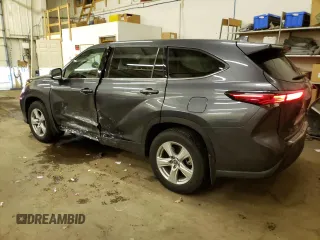2020 Toyota Highlander LE with VIN 5TDBZRBH5LS005069, listed as a Copart auction lot 38469033 with 25,589 mi miles and . Bid and sale history available at DreamBid. Image 2.