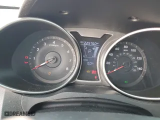 2015 Hyundai Veloster RE:FLEX with VIN KMHTC6AD6FU235671, listed as a Copart auction lot 53860175 with 225,760 mi miles and Clean Title. Bid and sale history available at carsss.com. Image 9.