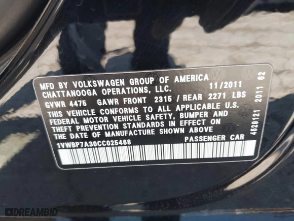 2012 Volkswagen Passat SE with VIN 1VWBP7A30CC025468, listed as a IAAI auction lot 41817638 with 204,508 mi miles. Bid and sale history available at carsss.com. Image 9.