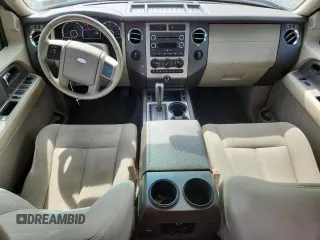2011 Ford Expedition XL with VIN 1FMJU1G55BEF00267, listed as a Copart auction lot 61445035 with 228,536 mi miles and Salvage title. Bid and sale history available at DreamBid. Image 8.