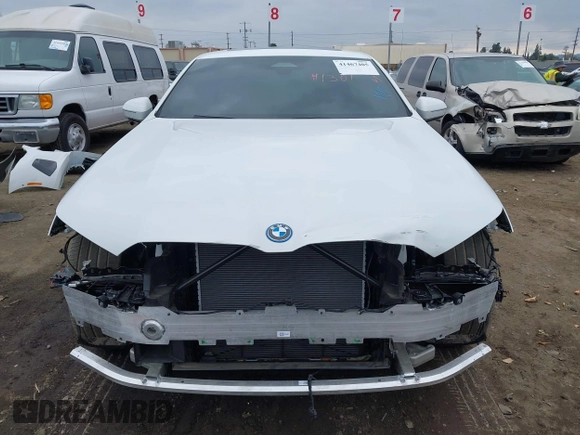 2024 BMW i5 eDrive40 with VIN WBY33FK02RCR97601, listed as a IAAI auction lot 41467405 with 12,799 mi miles. Bid and sale history available at carsss.com. Image 13.