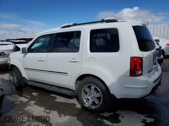 2010 Honda Pilot Touring with VIN 5FNYF4H95AB032375, listed as a Copart auction lot 49162525 with 172,788 mi miles and Salvage Title. Bid and sale history available at carsss.com. Image 2.