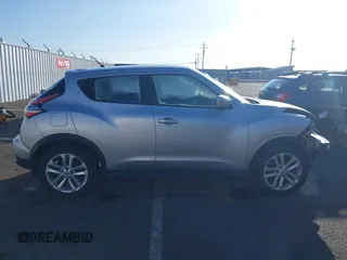 2015 Nissan Juke SV with VIN JN8AF5MV9FT553005, listed as a IAAI auction lot 41731884 with 70,698 mi miles. Bid and sale history available at carsss.com. Image 14.
