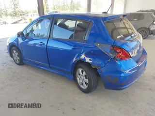 2011 Nissan Versa 1.8 S with VIN 3N1BC1CP7BL487592, listed as a IAAI auction lot 42077797 with 81,982 mi miles. Bid and sale history available at carsss.com. Image 3.