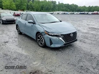2025 Nissan Sentra SV z VIN 3N1AB8CV2SY267348, wystawiony jako Copart lot #54472065 z przebiegiem 1 780 mil mil oraz Szkoda całkowita • Salvage title. Historia ofert i sprzedaży dostępna na DreamBid. Obrazek 13.