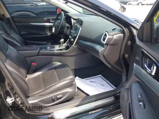 2016 Nissan Maxima SL z VIN 1N4AA6AP1GC381727, wystawiony jako IAAI lot #42275430 z przebiegiem 89 529 mil mil oraz . Historia ofert i sprzedaży dostępna na DreamBid. Obrazek 5.