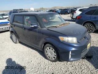 2013 Scion xB z VIN JTLZE4FE6DJ030692, wystawiony jako Copart lot #52903885 z przebiegiem Nie podano mil oraz Czysty tytuł • Clean title. Historia ofert i sprzedaży dostępna na DreamBid. Obrazek 4.