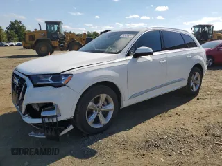 2020 Audi Q7 Premium with VIN WA1AJAF7XLD011977, listed as a Copart auction lot 70385804 with 87,468 mi miles and Salvage Title. Bid and sale history available at carsss.com. Image 1.