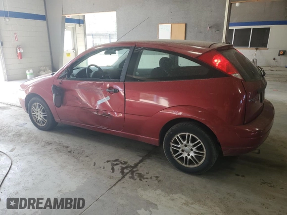 2005 Ford Focus S with VIN 3FAFP31N25R121952, listed as a Copart auction lot 51368155 with 213,571 mi miles and Salvage Title. Bid and sale history available at carsss.com. Image 2.