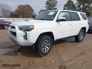2022 Toyota 4Runner TRD Off Road with VIN JTEPU5JR2N5978258, listed as a IAAI auction lot 41441475 with 80,395 mi miles. Bid and sale history available at carsss.com. Image 17.