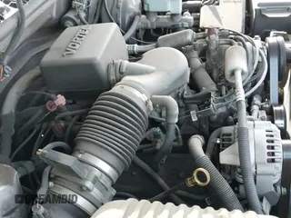 1997 Chevrolet Tahoe z VIN 1GNEC13RXVJ305186, wystawiony jako IAAI lot #41687258 z przebiegiem 247 634 mil mil oraz . Historia ofert i sprzedaży dostępna na DreamBid. Obrazek 12.