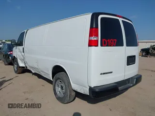 2021 Chevrolet Express Cargo with VIN 1GCWGBFP4M1286795, listed as a IAAI auction lot 42215514 with 117,335 mi miles and . Bid and sale history available at DreamBid. Image 3.