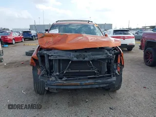 2008 Chevrolet Avalanche LTZ z VIN 3GNEC12J48G216702, wystawiony jako IAAI lot #41753596 z przebiegiem 299 925 mil mil oraz . Historia ofert i sprzedaży dostępna na DreamBid. Obrazek 13.