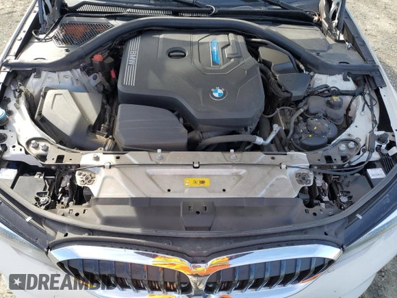 2021 BMW 3 Series 330e with VIN 3MW5P7J03M8B51206, listed as a Copart auction lot 44314965 with 50,110 mi miles and Salvage Title. Bid and sale history available at carsss.com. Image 11.