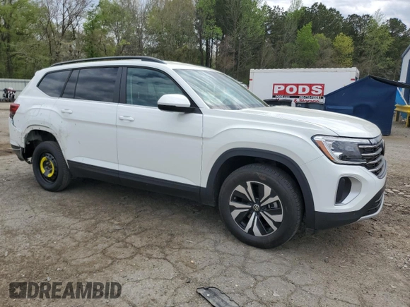 2024 Volkswagen Atlas SE with VIN 1V2DR2CA7RC579036, listed as a Copart auction lot 50594205 with 15,071 mi miles and Salvage title. Bid and sale history available at DreamBid. Image 4.