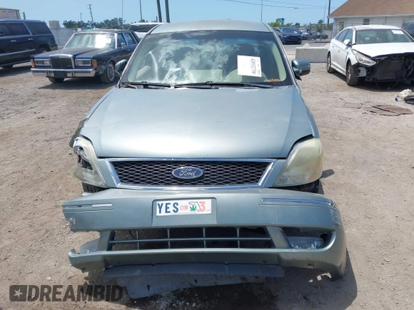 2005 Ford Five Hundred SEL z VIN 1FAFP241X5G118341, wystawiony jako IAAI lot #42012730 z przebiegiem Nie podano mil oraz . Historia ofert i sprzedaży dostępna na DreamBid. Obrazek 6.