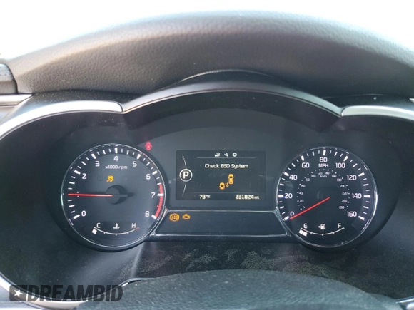 2014 Kia Optima SXL Turbo with VIN 5XXGR4A63EG297897, listed as a Copart auction lot 50412225 with 231,824 mi miles and Salvage Title. Bid and sale history available at DreamBid. Image 9.