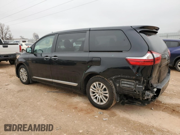2017 Toyota Sienna XLE Auto Access Seat with VIN 5TDYZ3DC4HS788675, listed as a Copart auction lot 47631335 with 53,509 mi miles and Salvage Title. Bid and sale history available at carsss.com. Image 2.