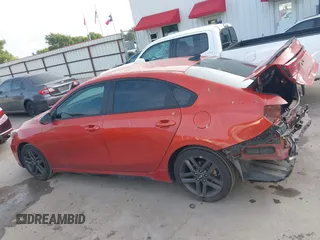 2021 Kia Forte GT-Line z VIN 3KPF34AD7ME341063, wystawiony jako IAAI lot #42389280 z przebiegiem 74 703 mil mil oraz . Historia ofert i sprzedaży dostępna na DreamBid. Obrazek 15.